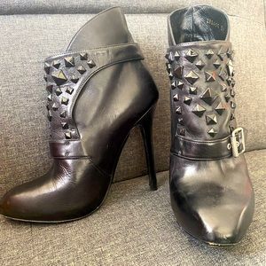 Alexander McQueen ankle boots size 6